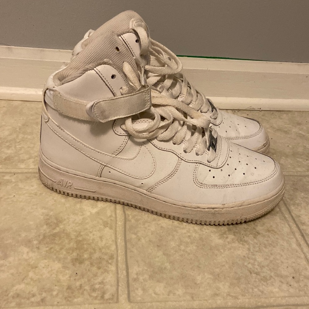 Nike Air Force 1 07 High Triple White GS Shoes Youth size 7